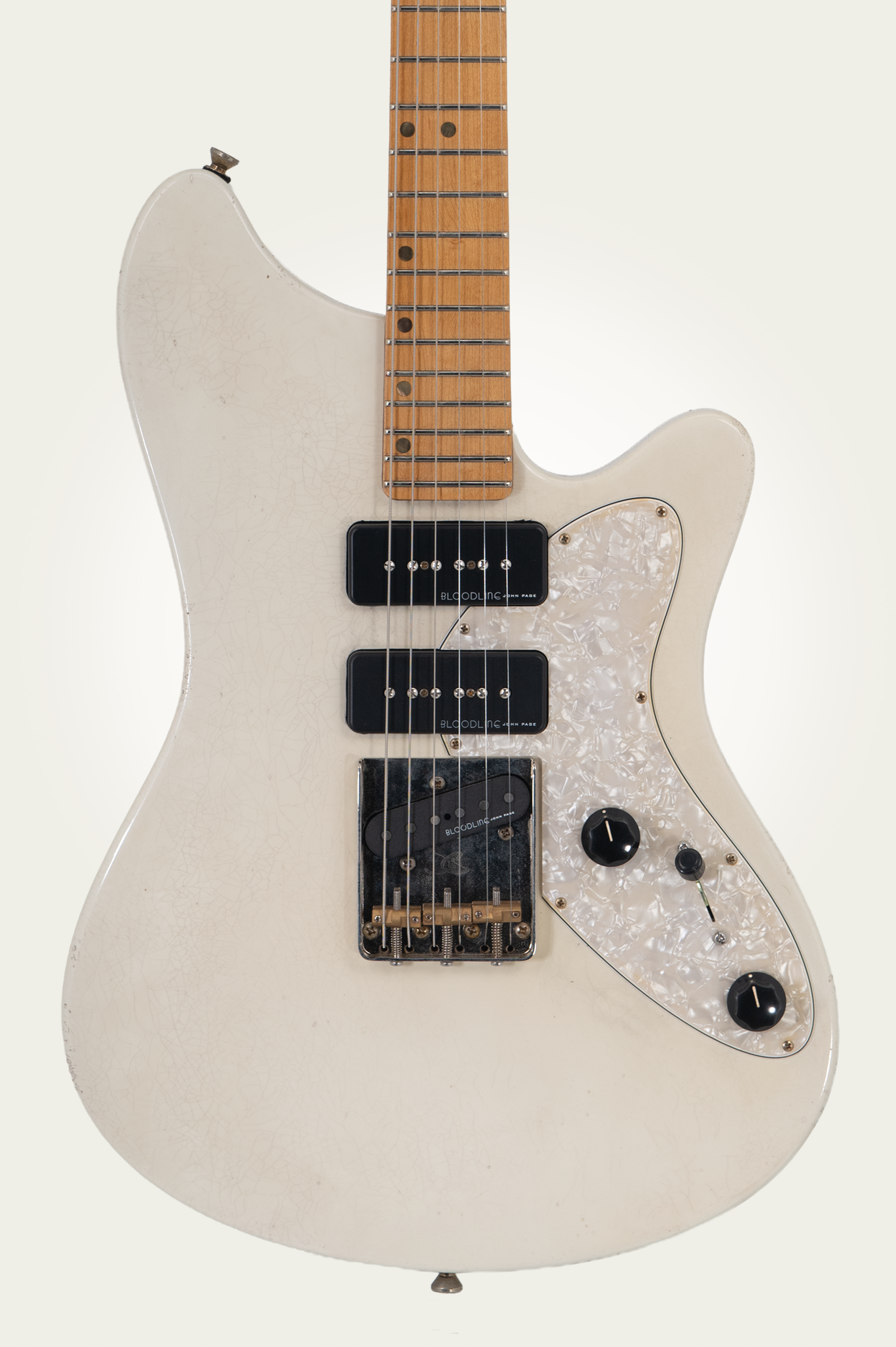 DL - White